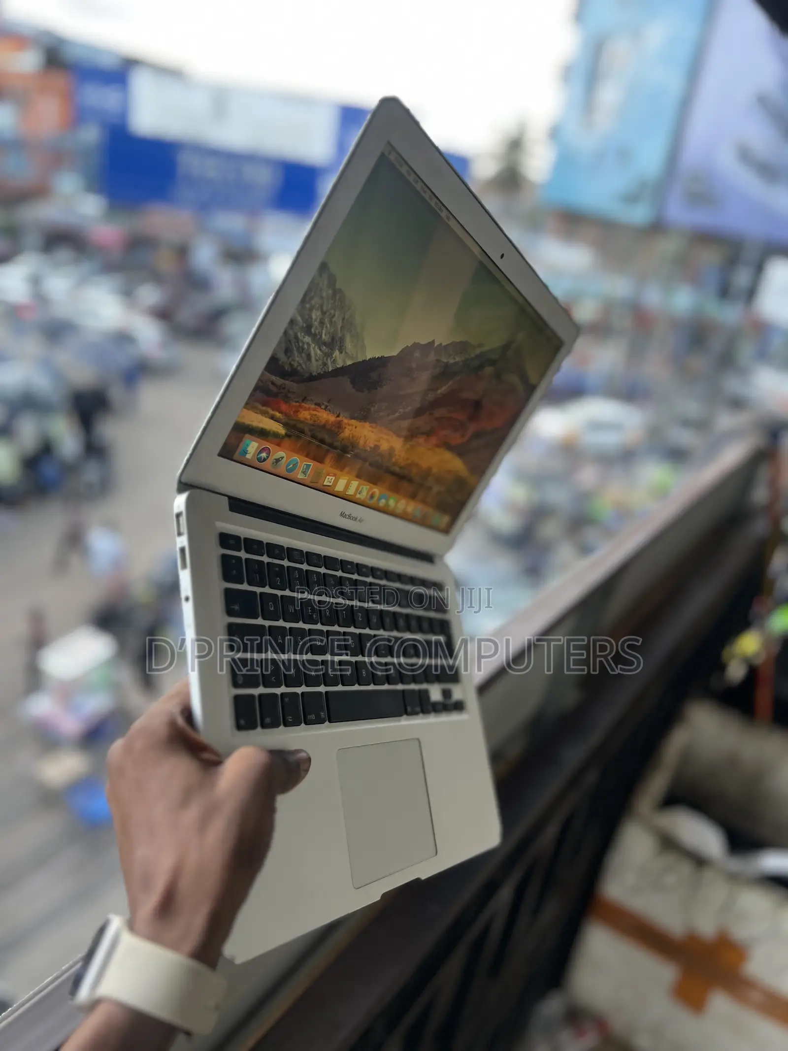 Laptop Apple MacBook Air 2GB Intel Core 2 Duo SSD 128GB