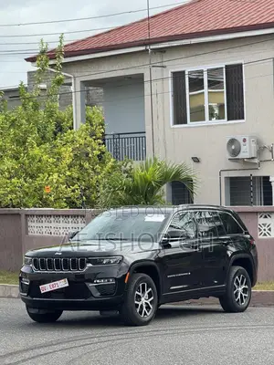 Jeep Grand Cherokee L Altitude 4WD 2024 Black
