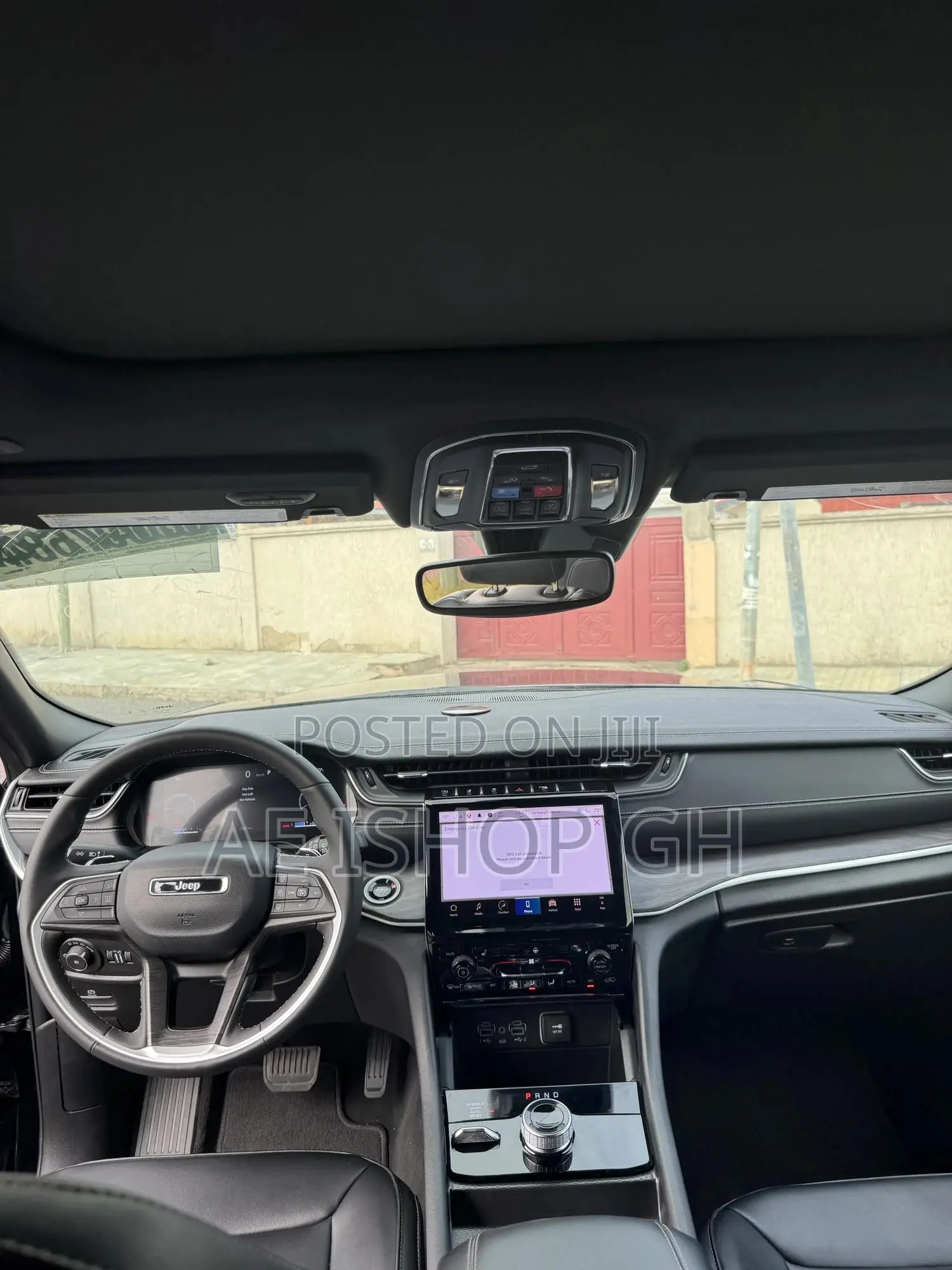 Jeep Grand Cherokee L Altitude 4WD 2024 Black