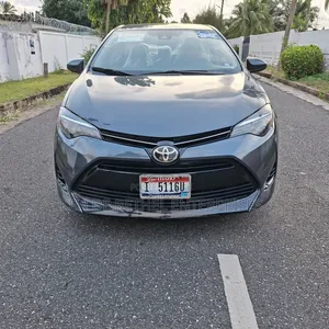 Toyota Corolla LE 4dr Sedan (1.8L 4cyl CVT) 2017 Gray
