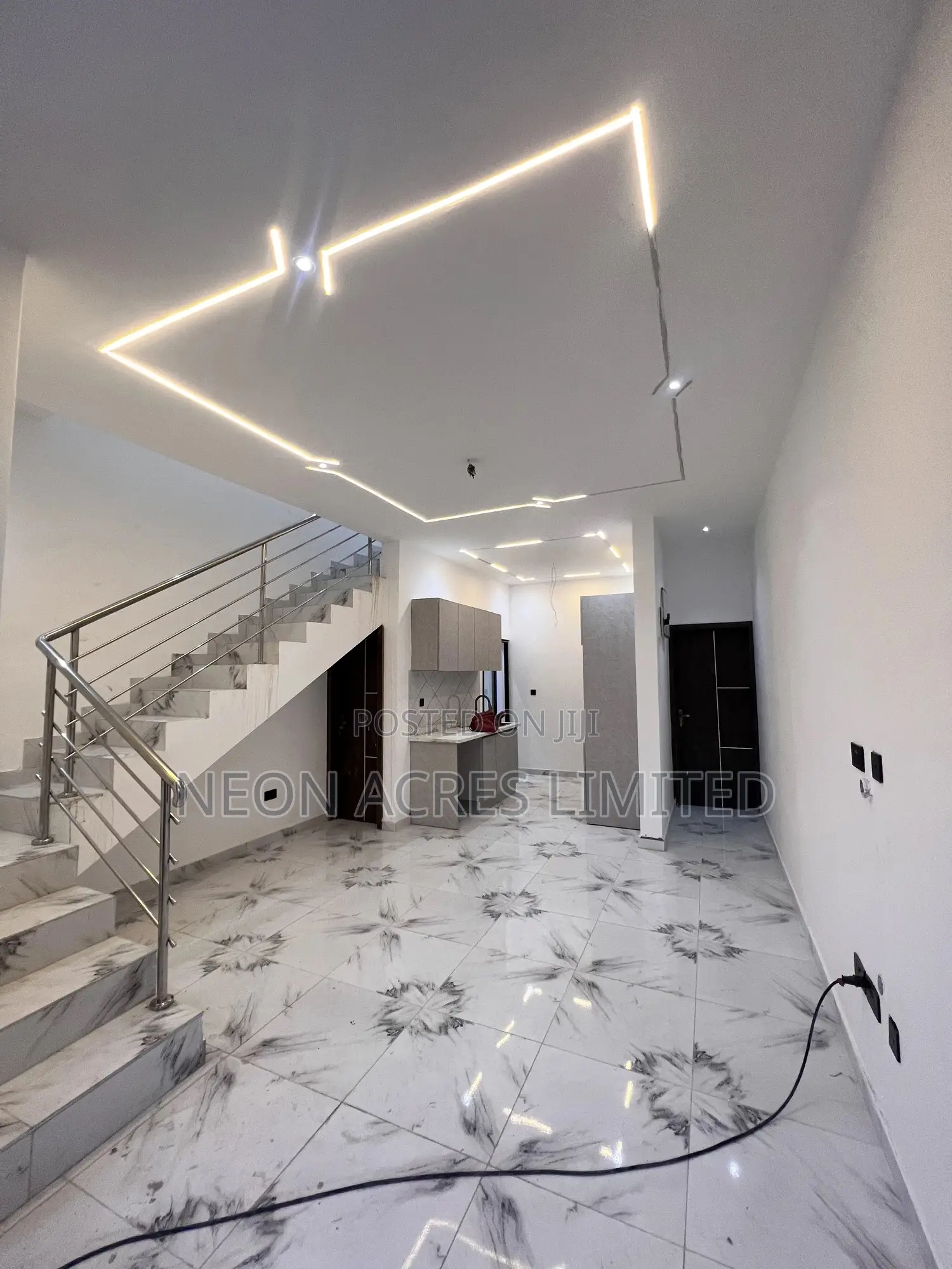 3bdrm House in Crystal Park, East Legon for sale