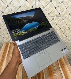 Laptop Lenovo IdeaPad 320 8GB Intel Core i5 HDD+SSD 1T