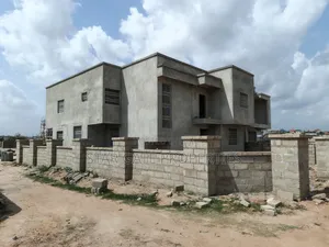 8bdrm House in Sokoban, Kumasi Metropolitan for sale