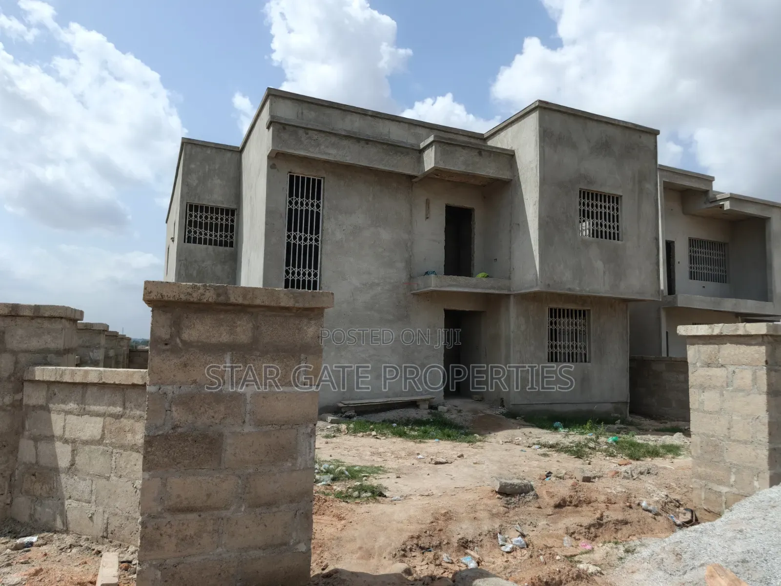 8bdrm House in Sokoban, Kumasi Metropolitan for sale