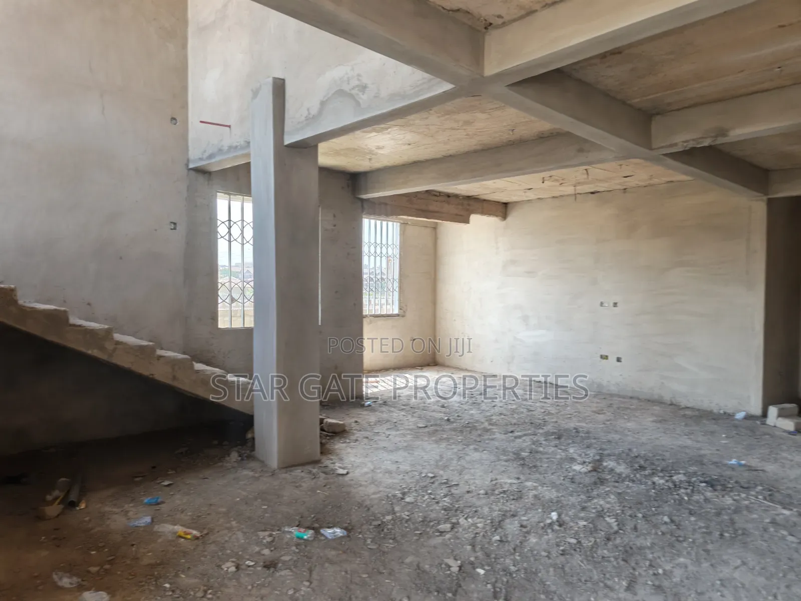 8bdrm House in Sokoban, Kumasi Metropolitan for sale