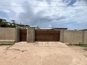 4bdrm House in Dansoman for sale