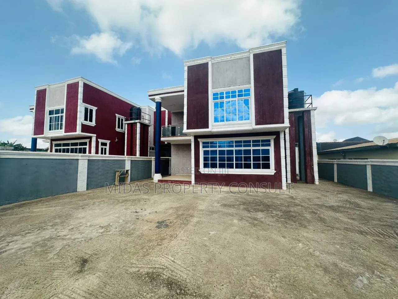 4bdrm House in Acp, Pokuase for sale