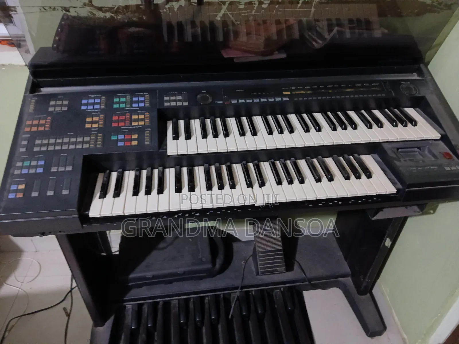 Yamaha Electone Hs-6 Keyboard