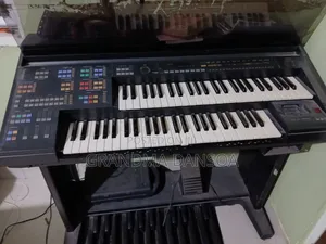 Yamaha Electone Hs-6 Keyboard