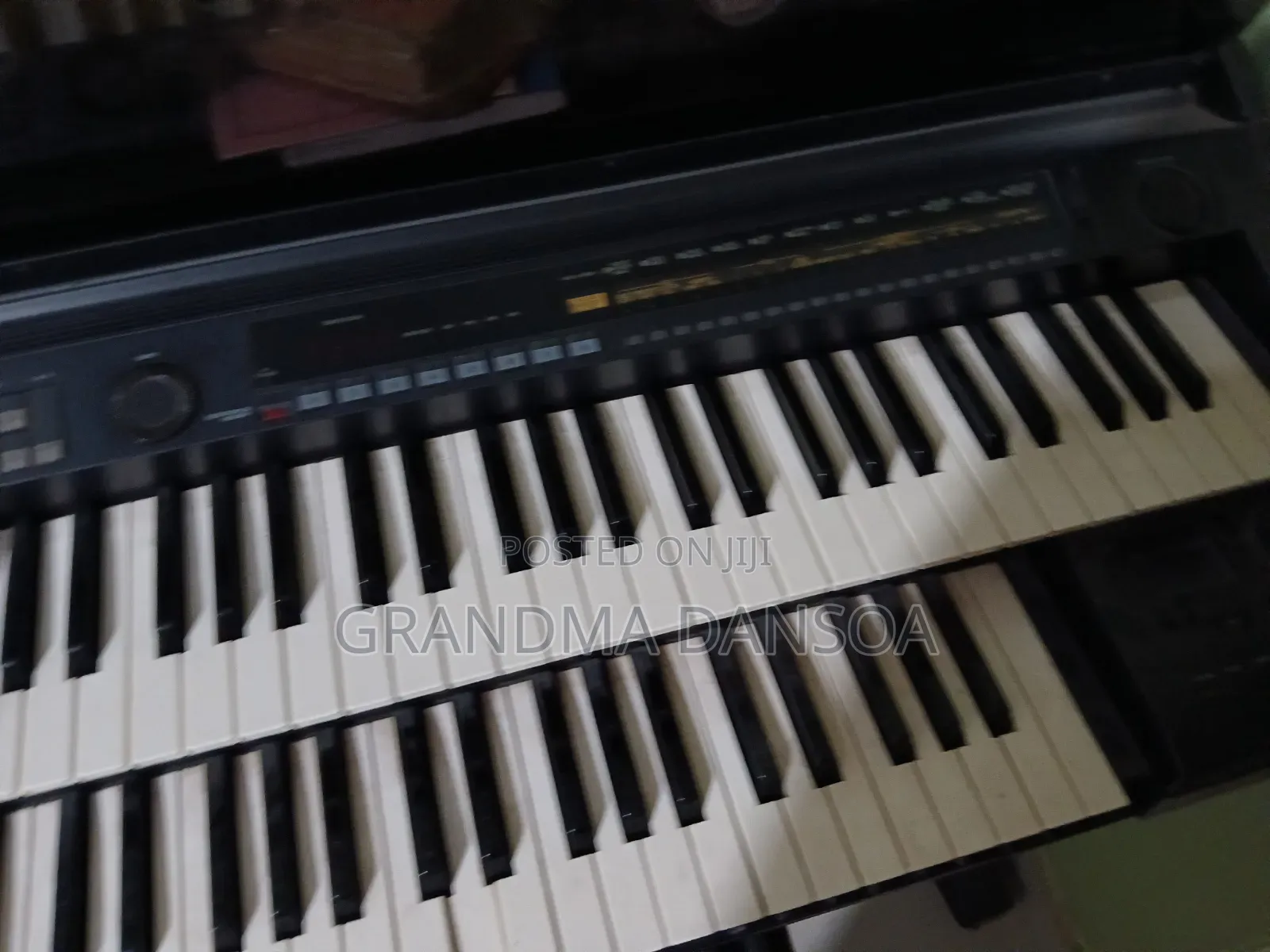 Yamaha Electone Hs-6 Keyboard