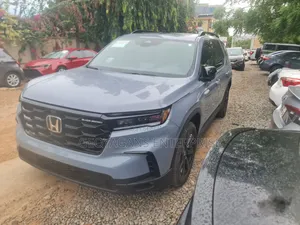 Honda Pilot Black Edition AWD 2025 Gray