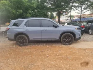 Honda Pilot Black Edition AWD 2025 Gray