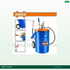 Handoperated Grease - Why2a25