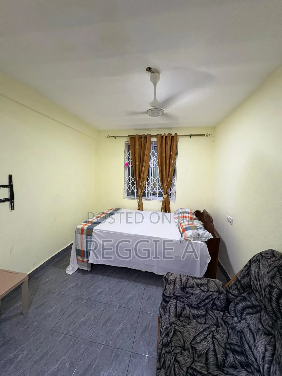 - *2 Bedroom* Nice, Fully Furnished Flat. Short Stay.