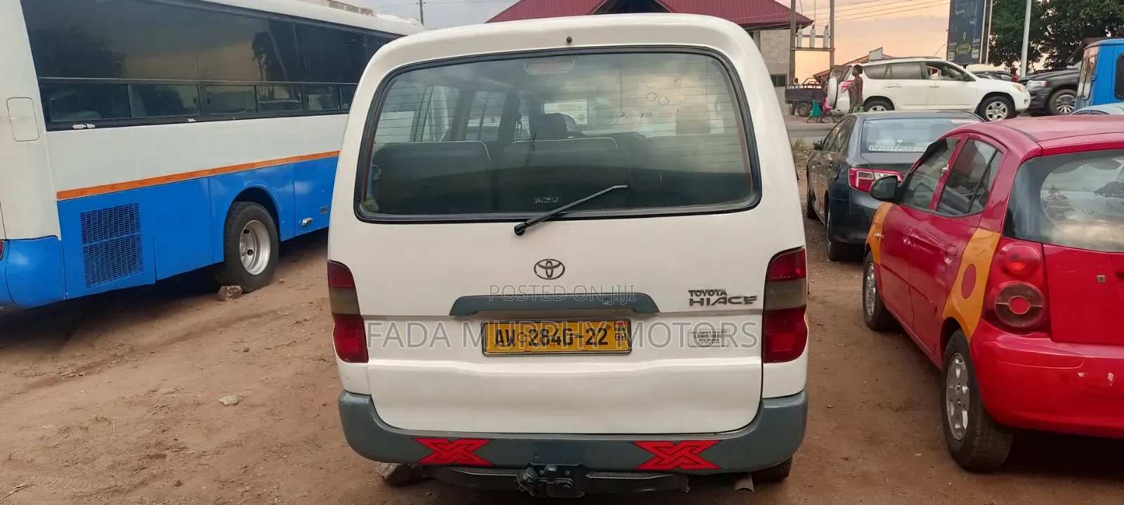 Toyota HiAce 2012 White