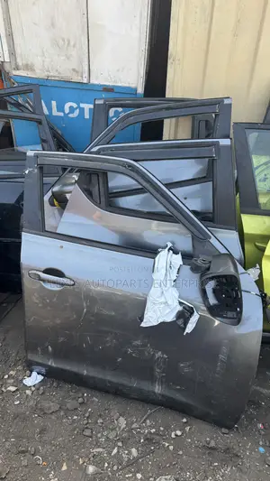 Nissan Juke 2013,2014,2015,2016,2017 Doors Set Available