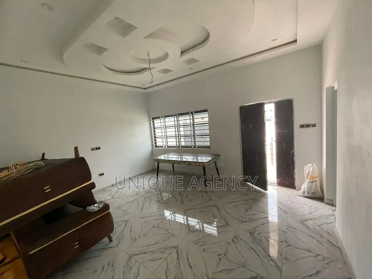 3bdrm Bungalow in Oyarifa Mall Area for sale