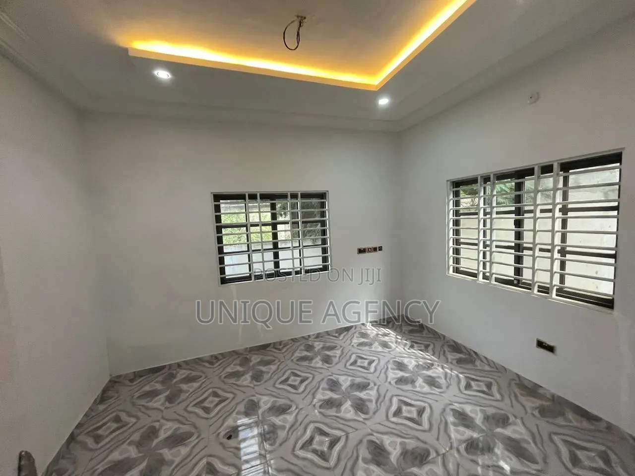 3bdrm Bungalow in Oyarifa Mall Area for sale