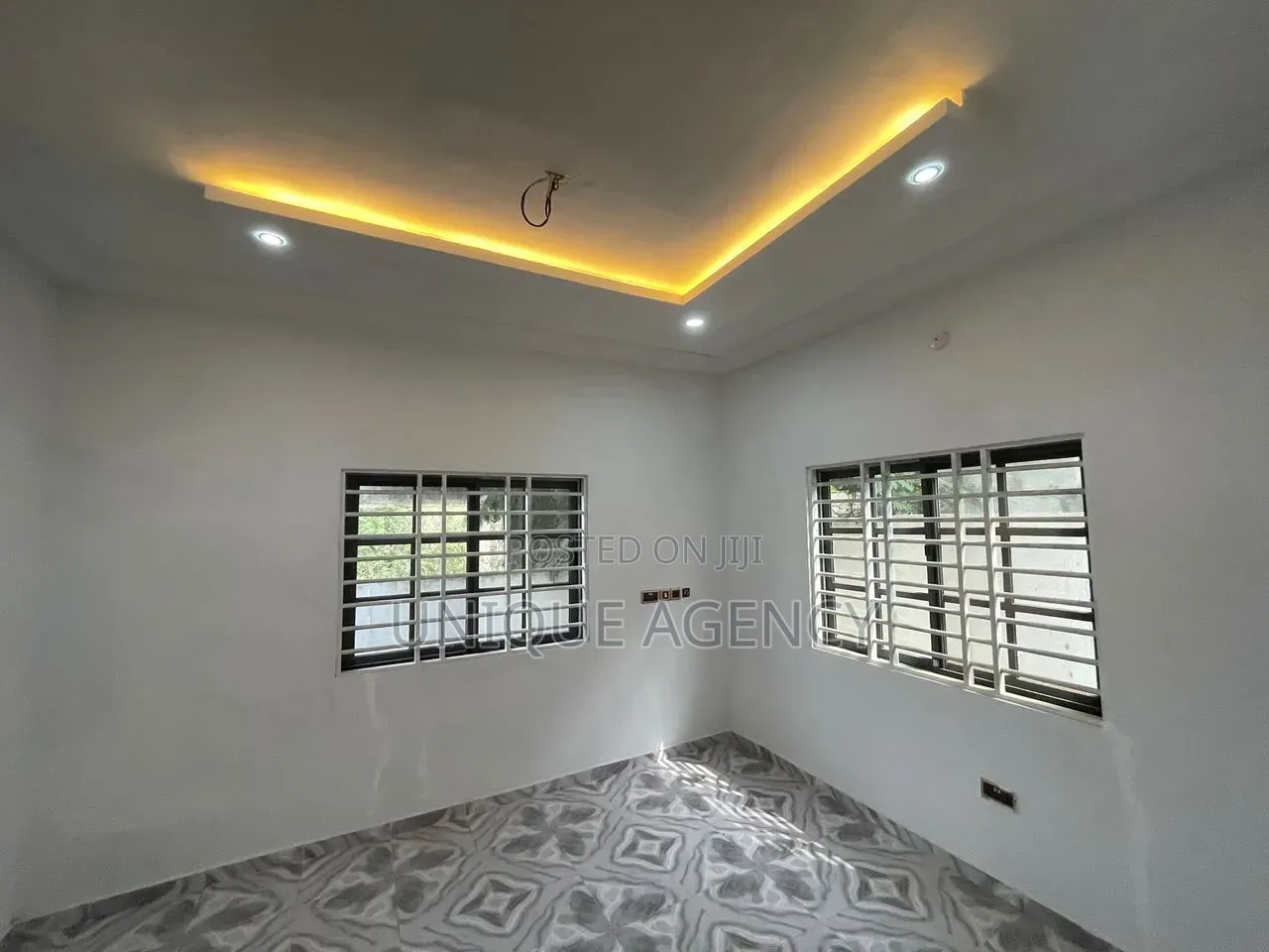 3bdrm Bungalow in Oyarifa Mall Area for sale