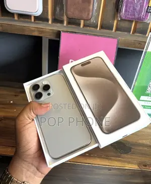 Apple iPhone 15 Pro Max 256 GB Silver