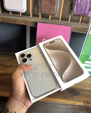 Apple iPhone 15 Pro Max 256 GB Silver