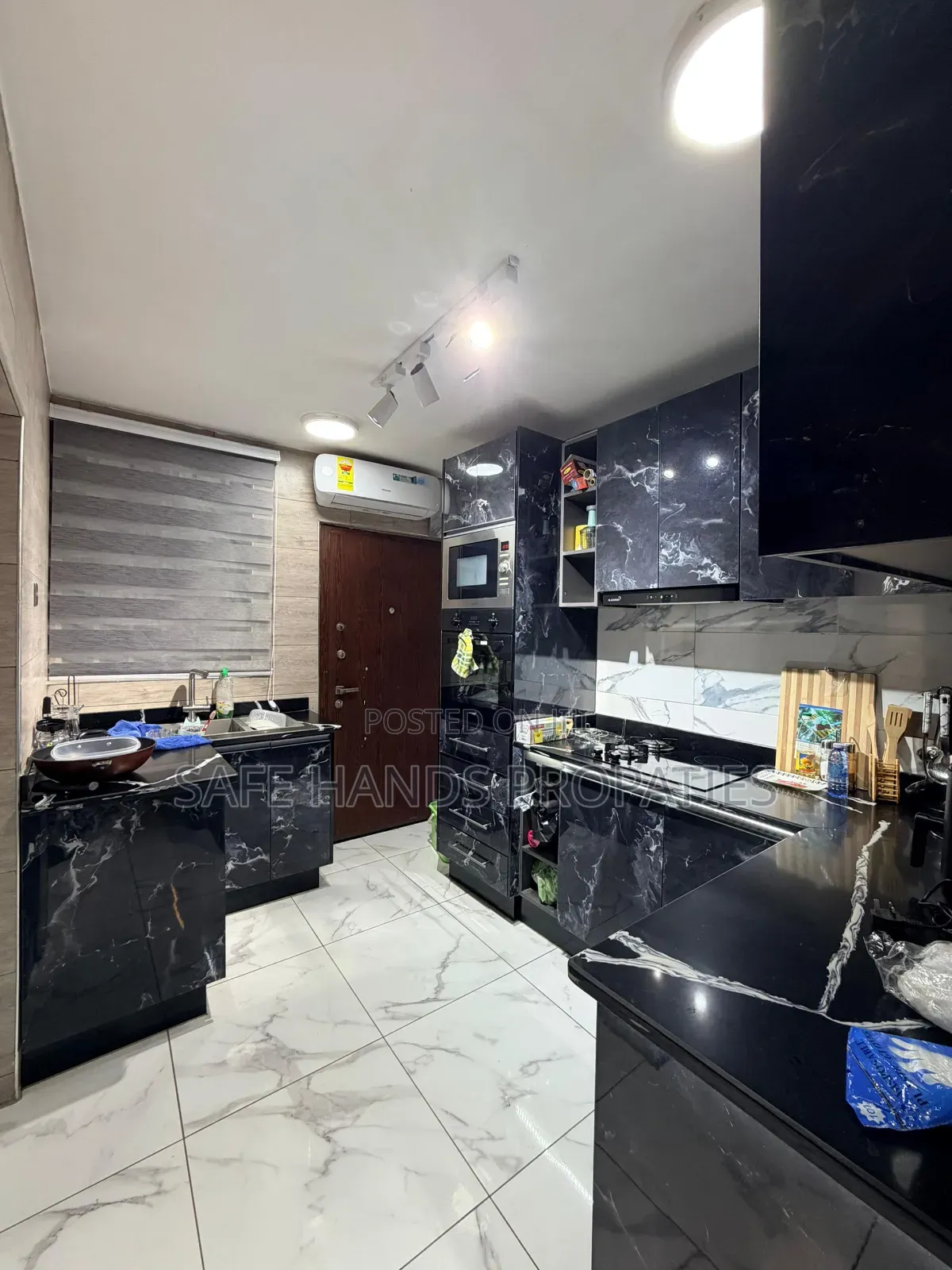 3bdrm House in Hills, Accra Metropolitan for sale