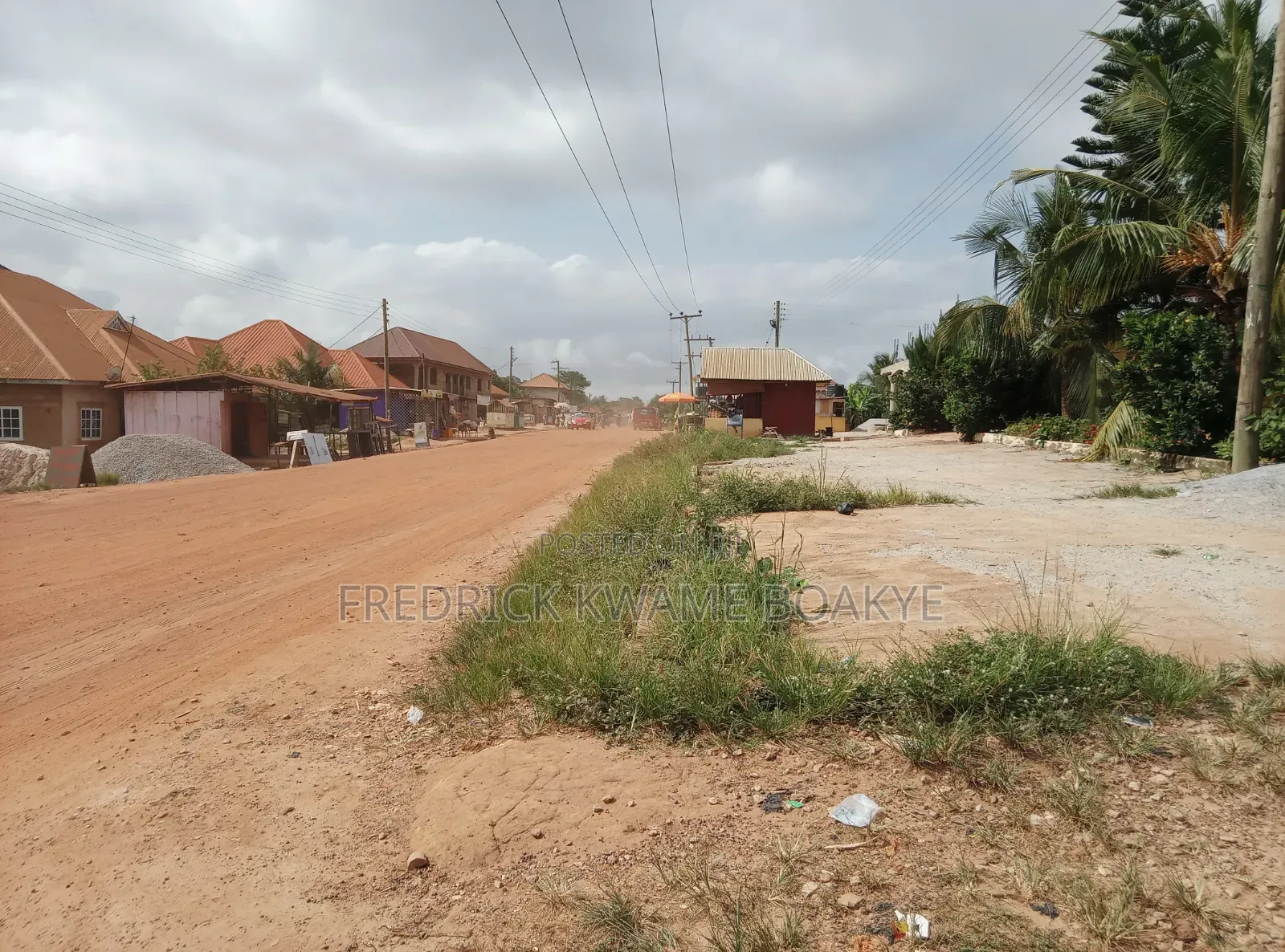 5bdrm House in Brother K Estate, Kumasi Metropolitan for sale