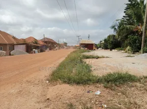 5bdrm House in Brother K Estate, Kumasi Metropolitan for sale