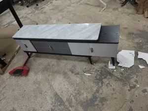 Contemporary- Extendable Style Tv Stand