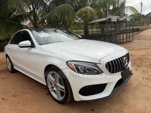 Mercedes-Benz C300 2016 White