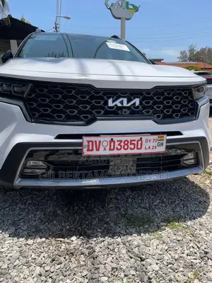 Kia Sorento 2023 White