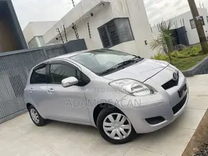 Toyota Vitz 2010