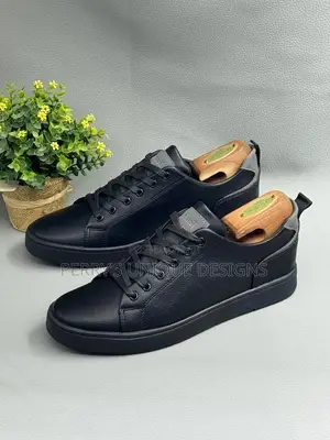 Timberland Urban Edge All-Black Leather Sneakers