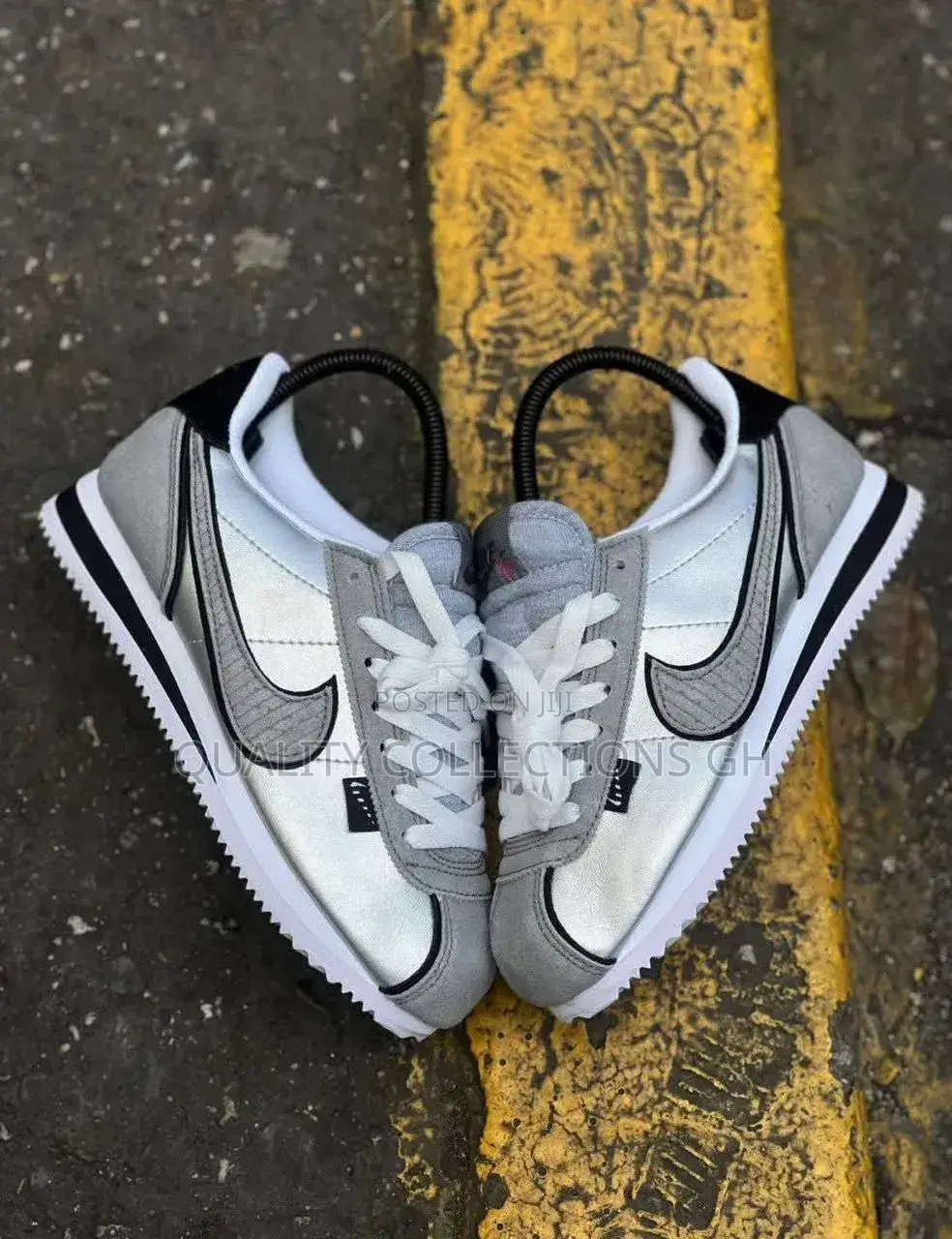 Nike Cortez White Silver