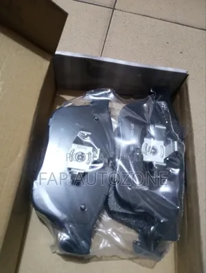 0230. Original Ceramic Land Rover and Jaguar Brake Pads From Usa