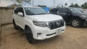 Toyota Land Cruiser Prado 2.7 2017 White