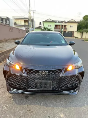 Toyota Avalon XLE 2020 Black