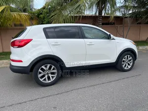 Kia Sportage EX 4dr SUV AWD (2.4L 4cyl 6A) 2016 White