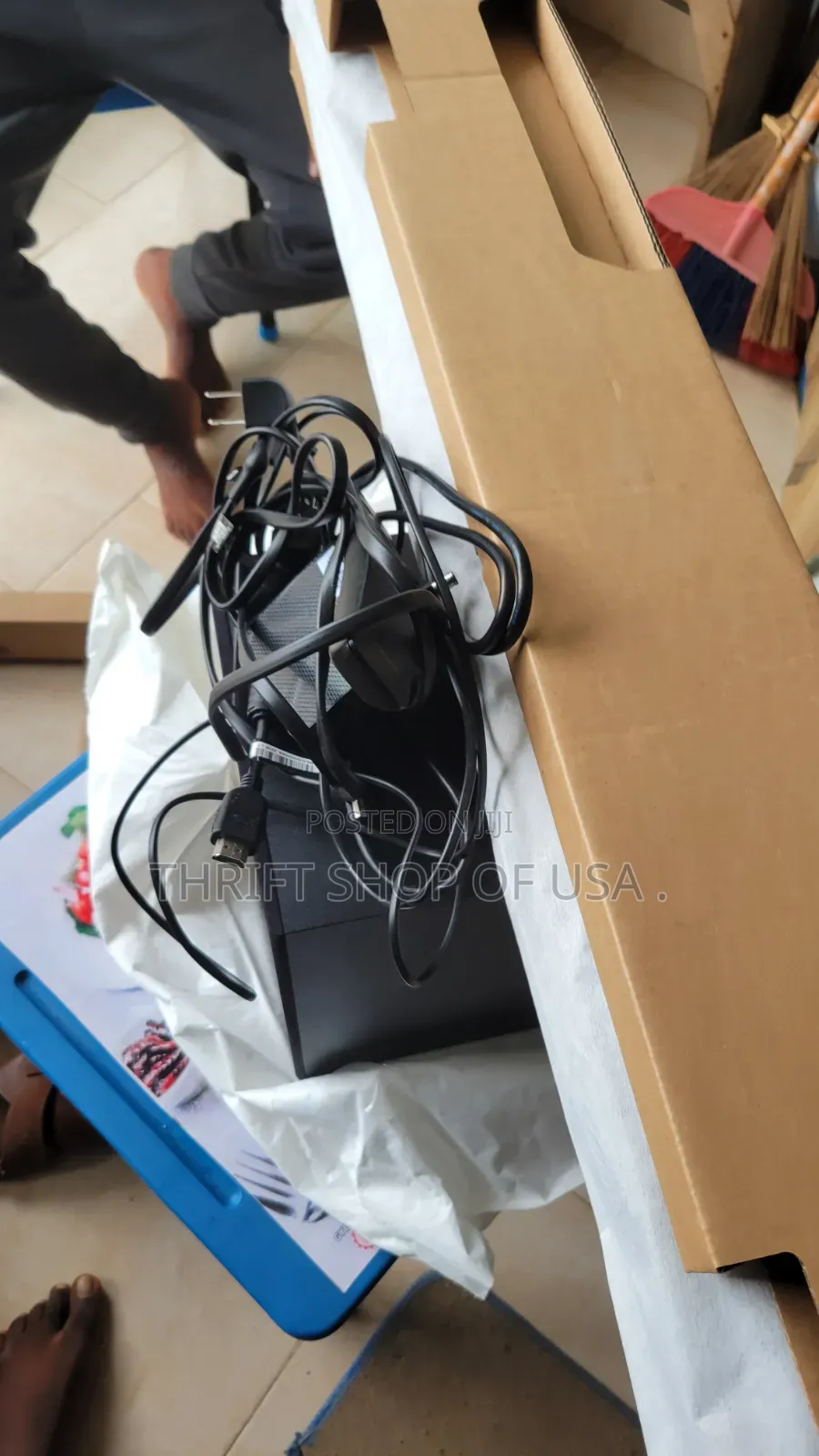 New Samsung Q700a Sound Bar Subwoofer