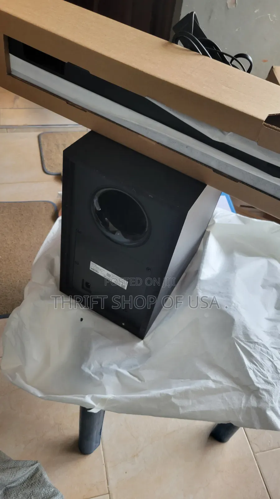New Samsung Q700a Sound Bar Subwoofer