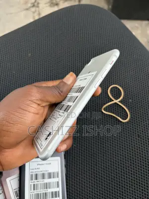 Apple iPhone 7 32 GB