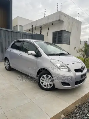 Toyota Vitz 2010
