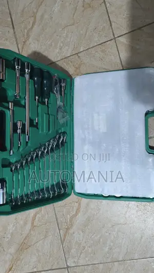 121 PCS Tools Set Box