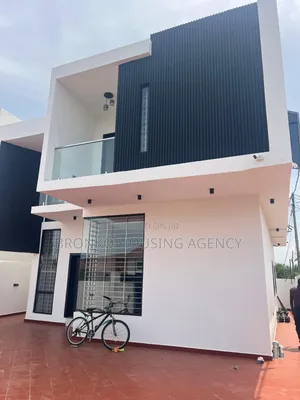 4bdrm House in Bronko Housing, Baatsona Total for rent