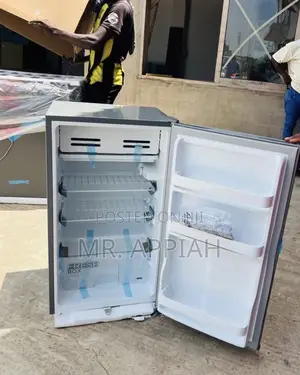 Get Adorable Midea Single Door Table Top Fridge(Silver)93liters