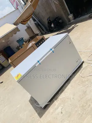 Energy Saving Midea Chest Freezer Single Door 418l Midea