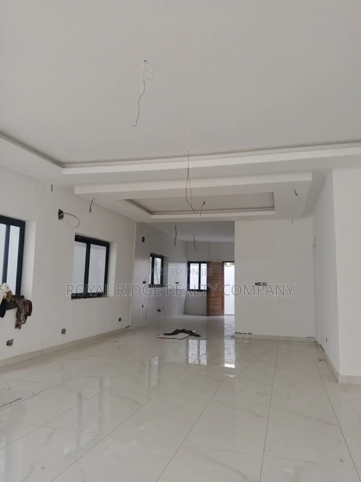 4bdrm House in Burma Hills Close To, Accra Metropolitan for sale