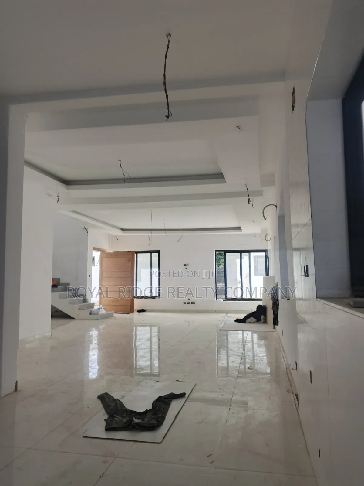4bdrm House in Burma Hills Close To, Accra Metropolitan for sale