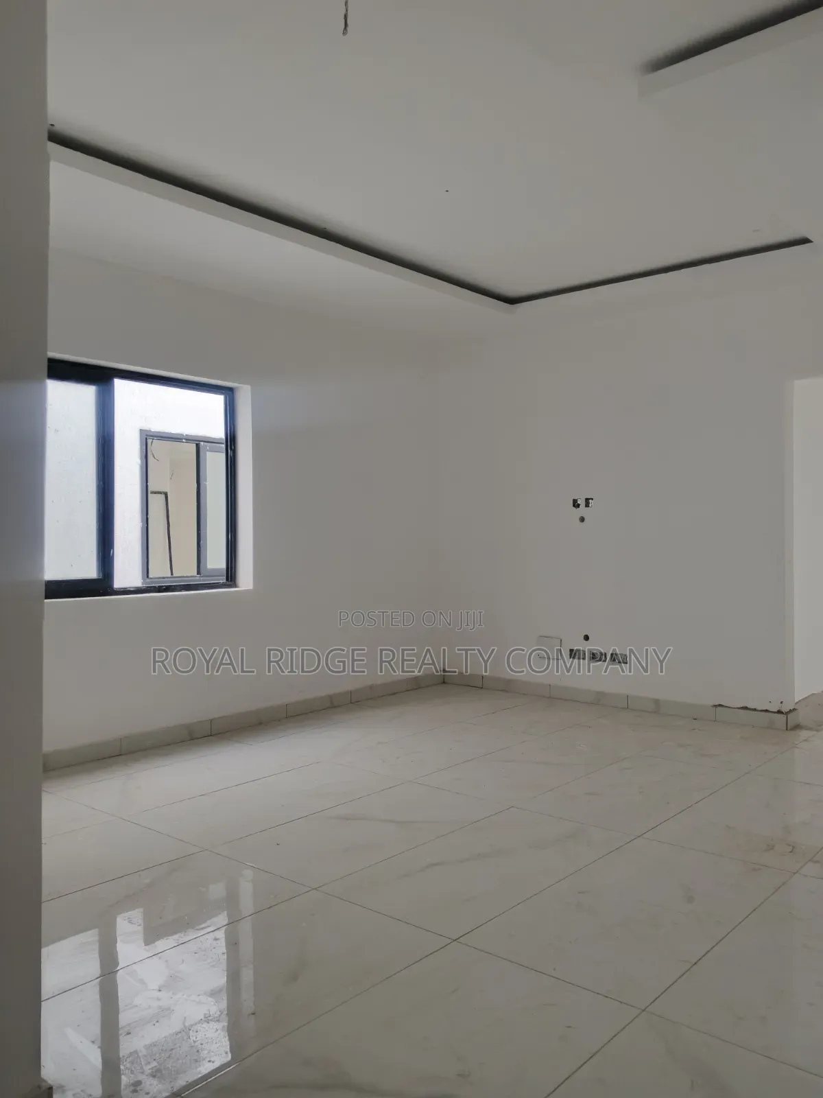 4bdrm House in Burma Hills Close To, Accra Metropolitan for sale