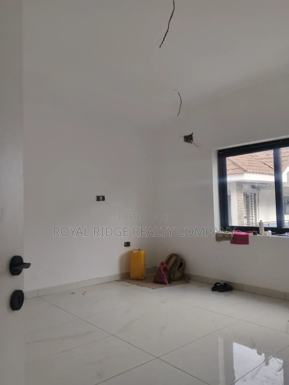 4bdrm House in Burma Hills Close To, Accra Metropolitan for sale